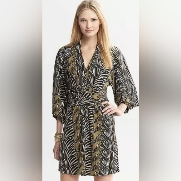 BANANA REPUBLIC Issa London Collection Zebra Kimono Dress sz 12 - Picture 2 of 9
